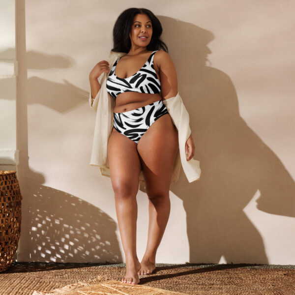 Mid Rise Bikini Sets for Women - Abstract Black and White Tummy Control Swimsuit Curve-Flattering Swimwear
